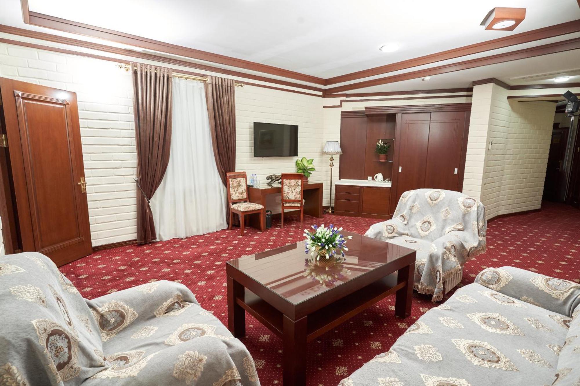 Rakat Plaza Hotel Tashkent Exterior photo